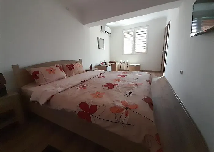 Dany Apartments